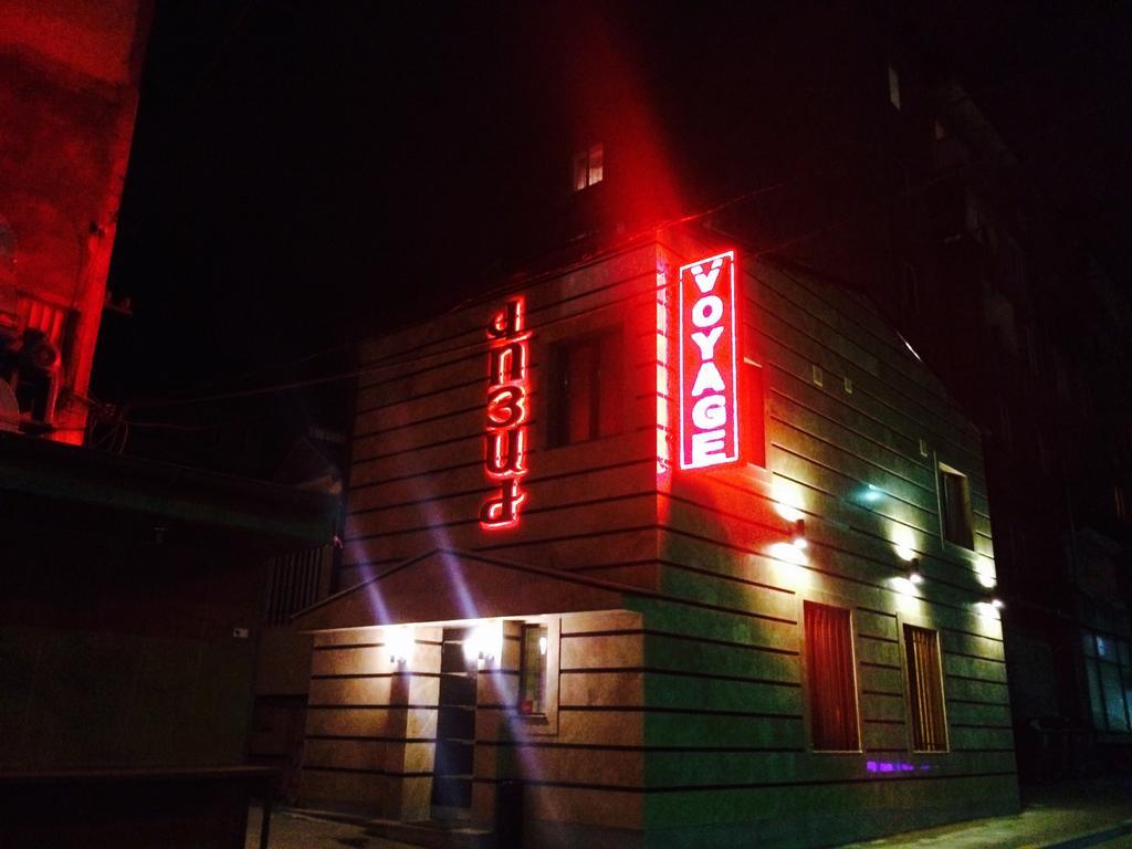 Voyage Hotel Yerevan Bagian luar foto